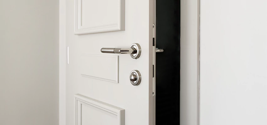 Folding Bathroom Door With Lock Solutions in Truckee, CA